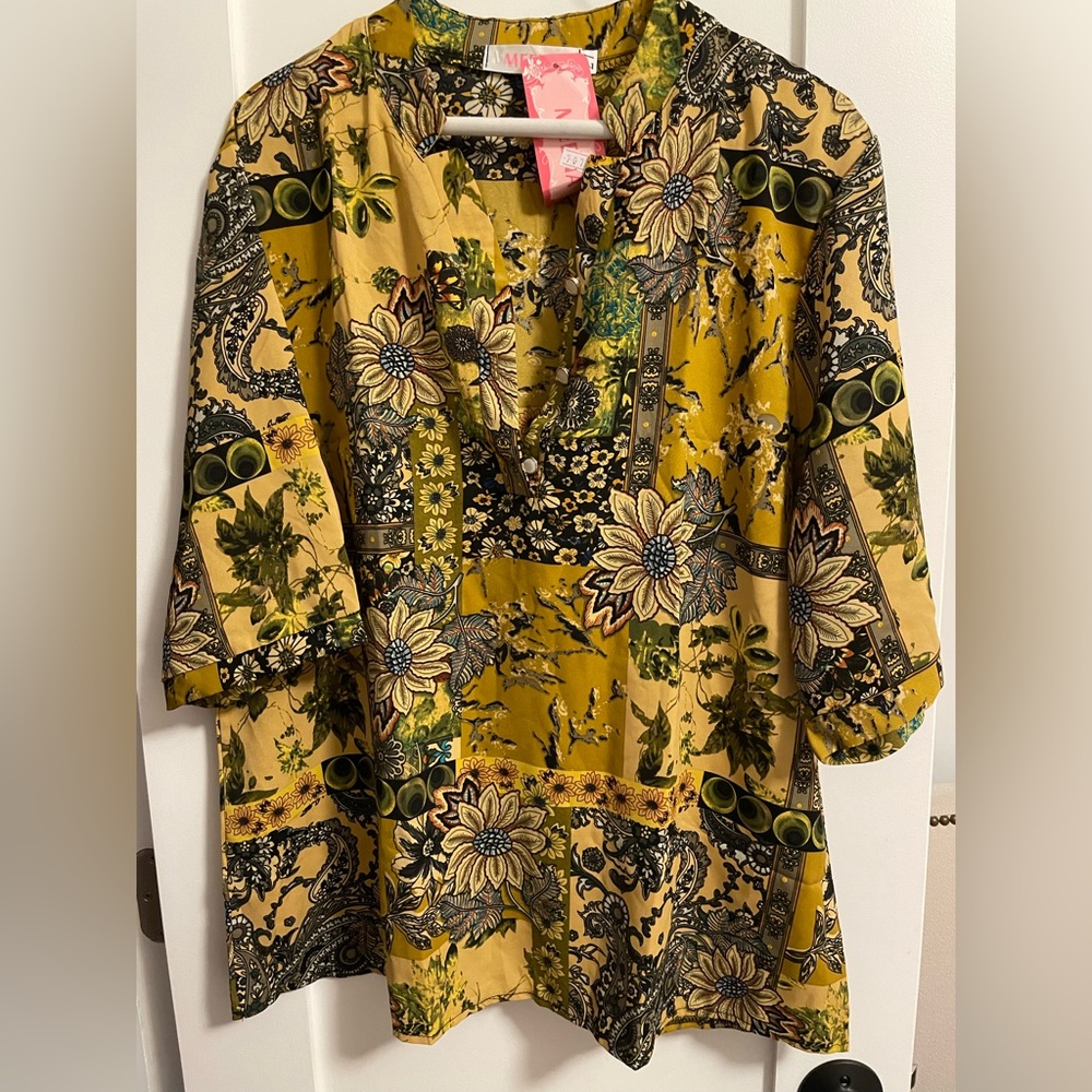 Colorful blouse from Bangladesh
